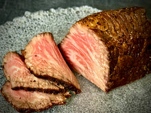 画像をギャラリービューアに読み込む, 幻の黒毛和牛・葉山牛『ローストビーフ』【冷蔵】年間わずか200頭しか出荷されない超希少な黒毛和牛のローストビーフを葉山町から直送【15セット限定】