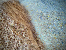 画像をギャラリービューアに読み込む, <11/30締め切り>幻の黒毛和牛『葉山牛』【年末お届け】年間わずか200頭しか出荷されない超希少な黒毛和牛のすき焼き肉を生産者から直送