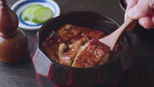 ギャラリービューア奇跡の清流が育んだ『高知県産うなぎ蒲焼き&白焼き』老舗鮮魚店が焼き立てを冷凍せずにお届けに読み込んでビデオを見る