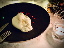 画像をギャラリービューアに読み込む, 【冬季限定】トリュフ『ブッラータ』フレッシュチーズの最高峰!作り立てを限定出荷
