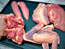 画像をギャラリービューアに読み込む, 食鳥の女王「国産ほろほろ鳥」柔らかく旨味が濃い鶏肉を超えた鶏肉【産直・冷蔵】