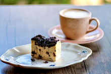 画像をギャラリービューアに読み込む, 湯煎焼き「クッキーチーズケーキ」古民家カフェの食感が楽しい滑らか濃厚チーズケーキ