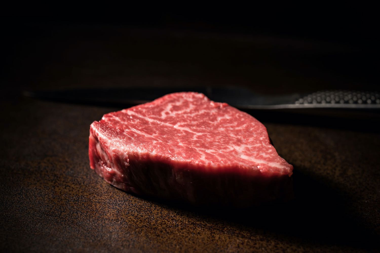 幻の和牛「土佐あかうし」赤身和牛の最高峰が指定部位で届くプレミアムプラン【冷蔵】（ﾋﾚｽﾃｰｷ･極上焼肉ｾｯﾄ･ﾓﾓﾌﾞﾛｯｸ）