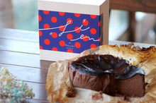 画像をギャラリービューアに読み込む, 究極の『とろけるチョコバスクチーズケーキ』古民家カフェの手作りバスク
